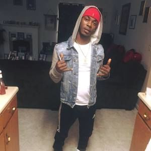 Meet your Posher, Aj